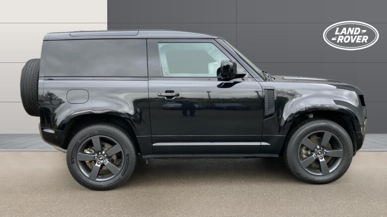 Land Rover Defender 90 Diesel 3.0 D250 Hard Top X-Dynamic HSE Auto [3 Seat]